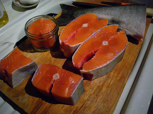 Как приготовить консервы из лосося в домашних условиях