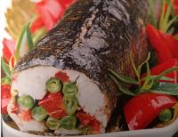 Запеченная рыба фаршированная овощами Запеченная рыба фаршированная овощами