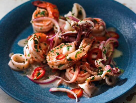 Рецепт Итальянский салат с кальмарами и креветками. Приготовление 

блюда