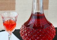 Приготовление Домашнее вино из вишни блюда