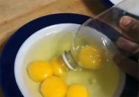 Приготовление Как отделить желток от белка блюда