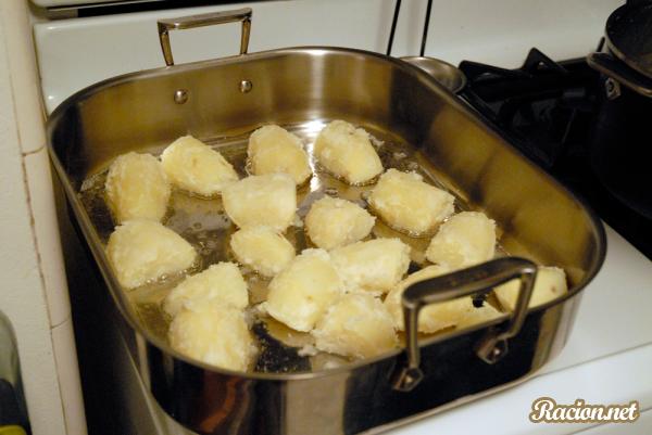 Картошка запеченная в духовке вкусно кусочками