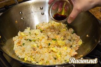 Запеченная рыба с рисом по японски