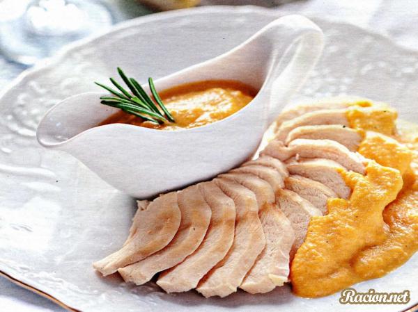 Рецепт Вкусная куриная грудка в соусе из тыквы. Приготовление 

блюда